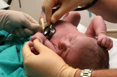 Atención médica al recién nacido