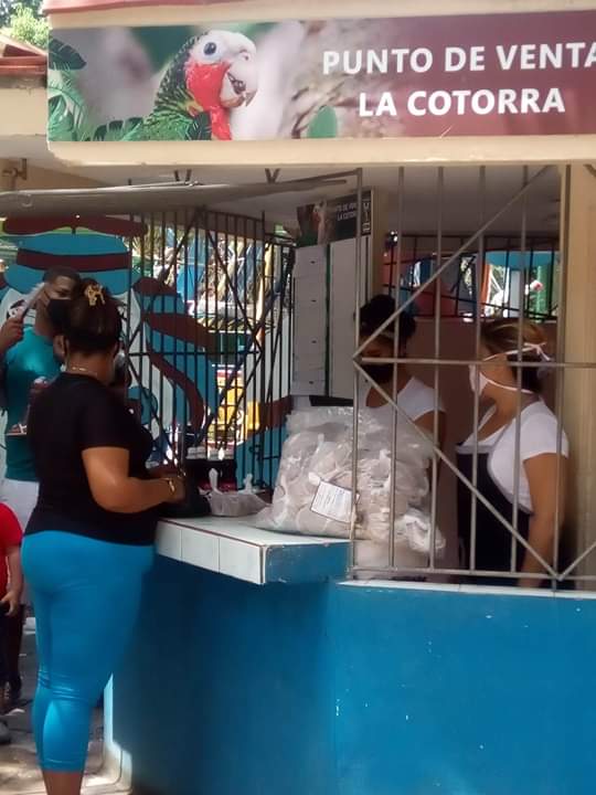 Punto de venta La Cotorra. Punto de venta La Cotorra.
