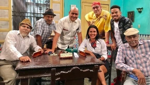 Camila Arteche, nuevo rostro en “Vivir del Cuento”