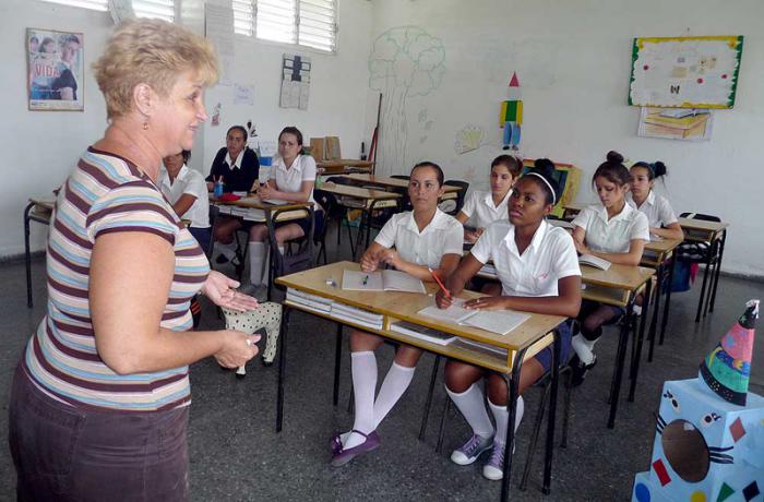 Perfeccionan proceso docente educativo en centros pedagógicos cubanos