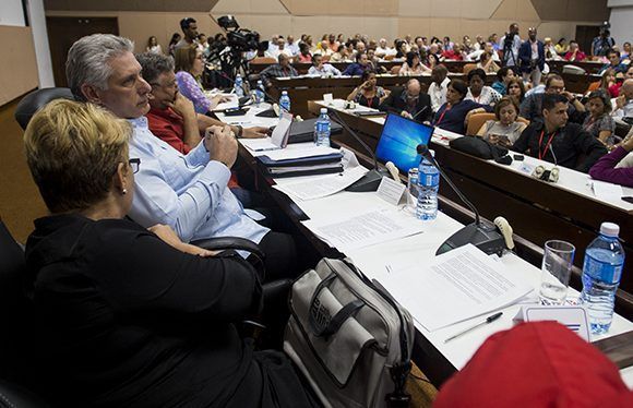 Presidente de los Consejos de Estado y de Ministros, Miguel Díaz-Canel Bermúdez, en la clausura del X Congreso de la Unión de Periodistas de Cuba