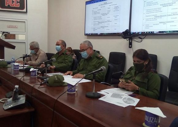 Sesión del Consejo de Defensa de La Habana. Foto: Nayaren Rodríguez Socarrás/Tribuna de La Habana.