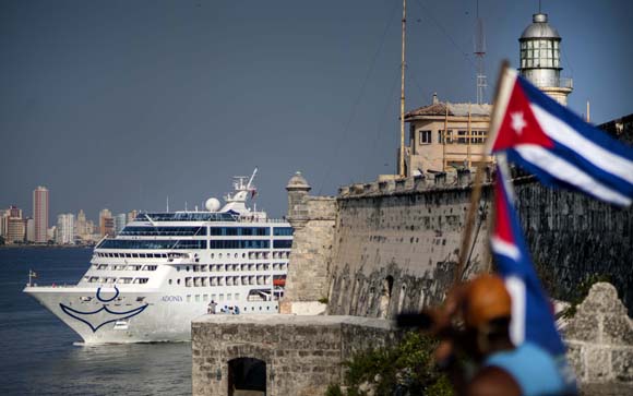 Desestiman demanda contra Carnival por hacer negocios en Cuba