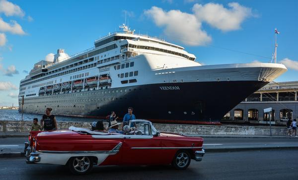 Tercer crucero de la estadounidense Carnival Corporation visita Cuba