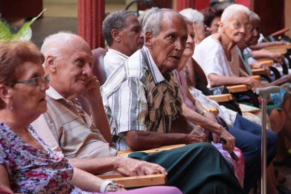 Taller internacional abordará desafíos del envejecimiento y de la pandemia