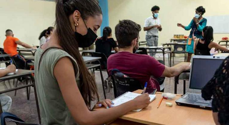 Cuba retoma curso escolar con protección y nuevos retos