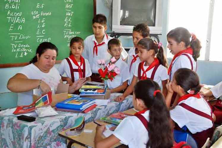 Maestra cubana