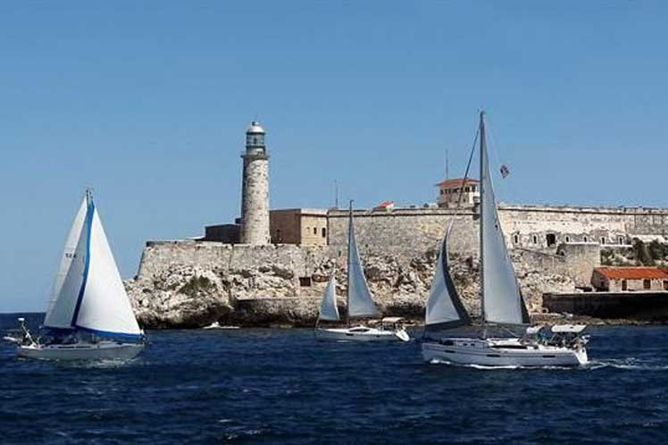 Regata entre Cuba y EE.UU. saluda aniversario de La Habana Regata entre Cuba y EE.UU. saluda aniversario de La Habana