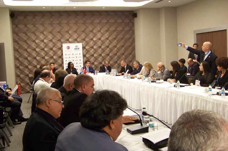 Cuba presenta a empresarios turcos oportunidades de inversión