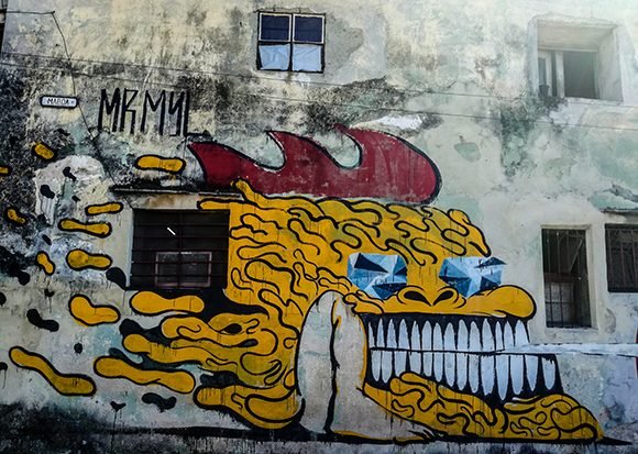 Graffiti callejero en Maboa y 10 de Octubre, La Habana.