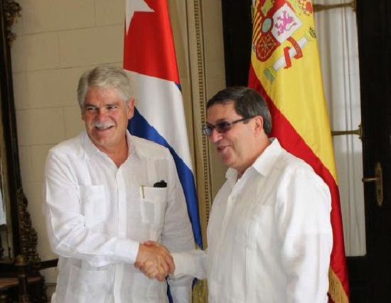 Canciller Bruno Rodríguez Parrilla, y Ministro de Asuntos Exteriores y de Cooperación de España, Alfonso María Dastis Quecedo