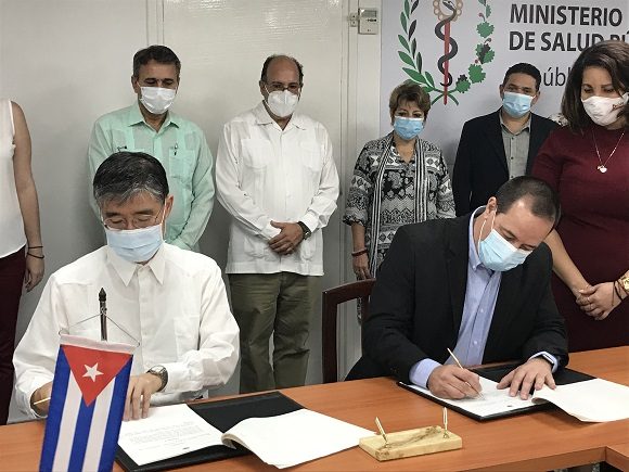 Cuba y Japón firman primer memorándum de cooperación en materia de salud