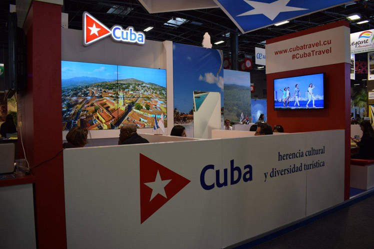 Cuba expone sus novedades turísticas en Salón Mundial de París