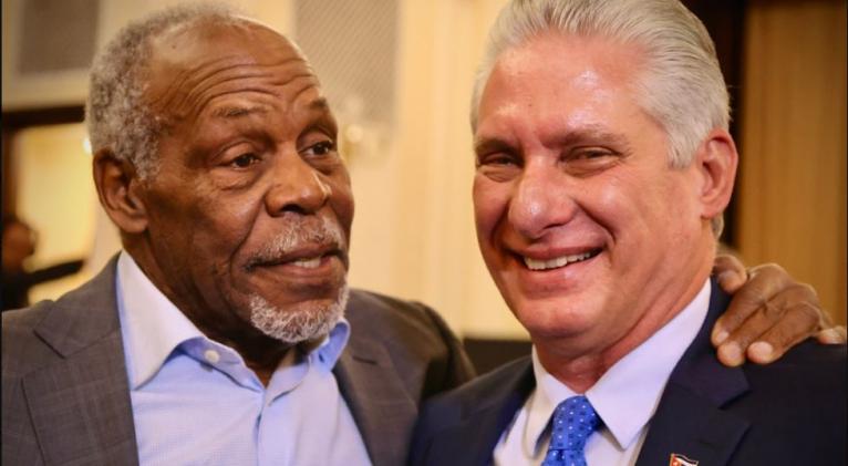 El actor norteamericano Danny Glover y el presidente cubano Miguel Díaz-Canel Foto: @PresidenciaCuba