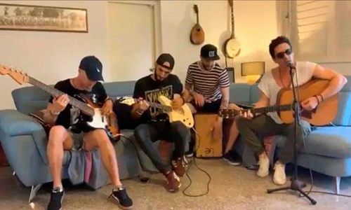 En estos momentos, luego de la suspensión de actividades culturales en Cuba debido al peligro de la COVID-19, los músicos cubanos buscan alternativas para llevar su arte a todos los rincones de la Isla 