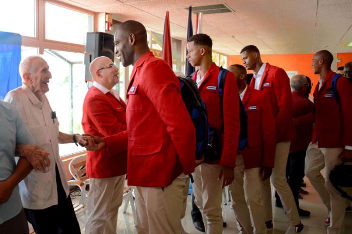 Delegación de deportistas cubanos arriba a Rio de Janeiro