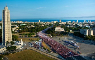 Desfile por el primero de mayo en La Habana