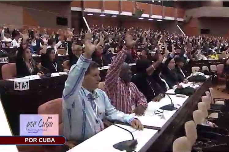 Votaciones en el Parlamento cubano