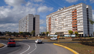 Edificios Doce plantas del Reparto Hermanos Cruz, el más poblado de la ciudad de Pinar Edificios Doce plantas del Reparto Hermanos Cruz, el más poblado de la ciudad de Pinar