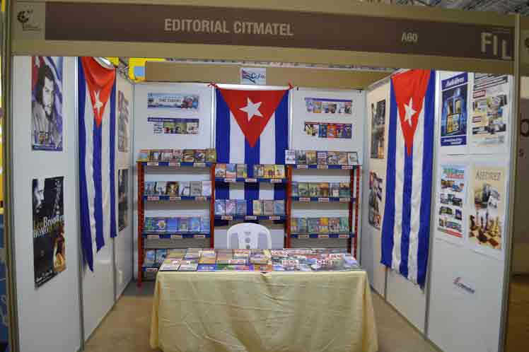 Stand de la Editorial Citmatel en la Feria Internacional del Libro en Bolivia.