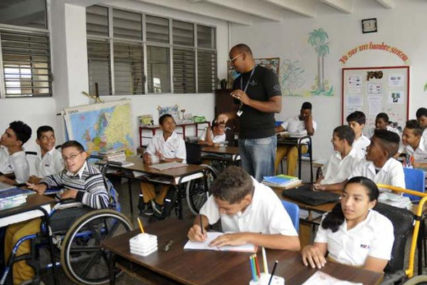 Enseñanza especial: prioridad del sistema educacional cubano