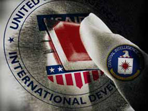Banner alegórico a la CIA