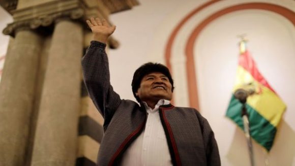 Evo Morales es reelegido presidente de Bolivia: Obtiene 46.8 por ciento de los votos