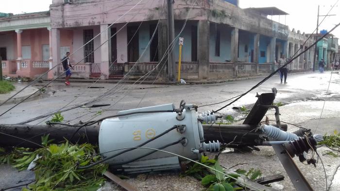  El sistema eléctrico de Pinar del Río fue duramente castigado por el huracán Ian. Foto: Ronald Suárez Rivas 