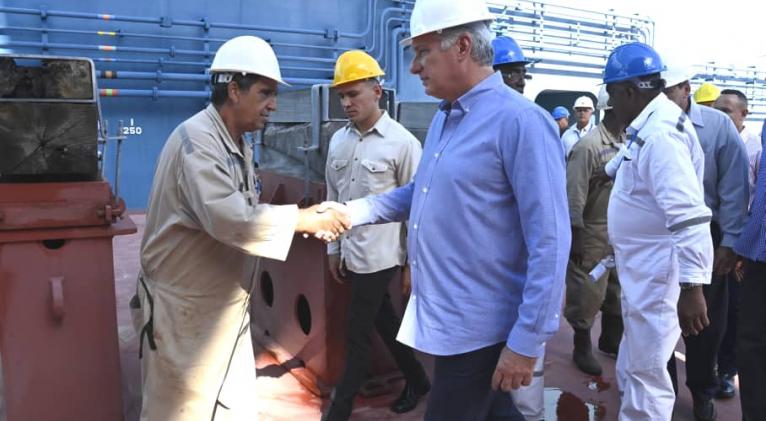 Visita Presidente cubano nuevo dique flotante Visita Presidente cubano nuevo dique flotante