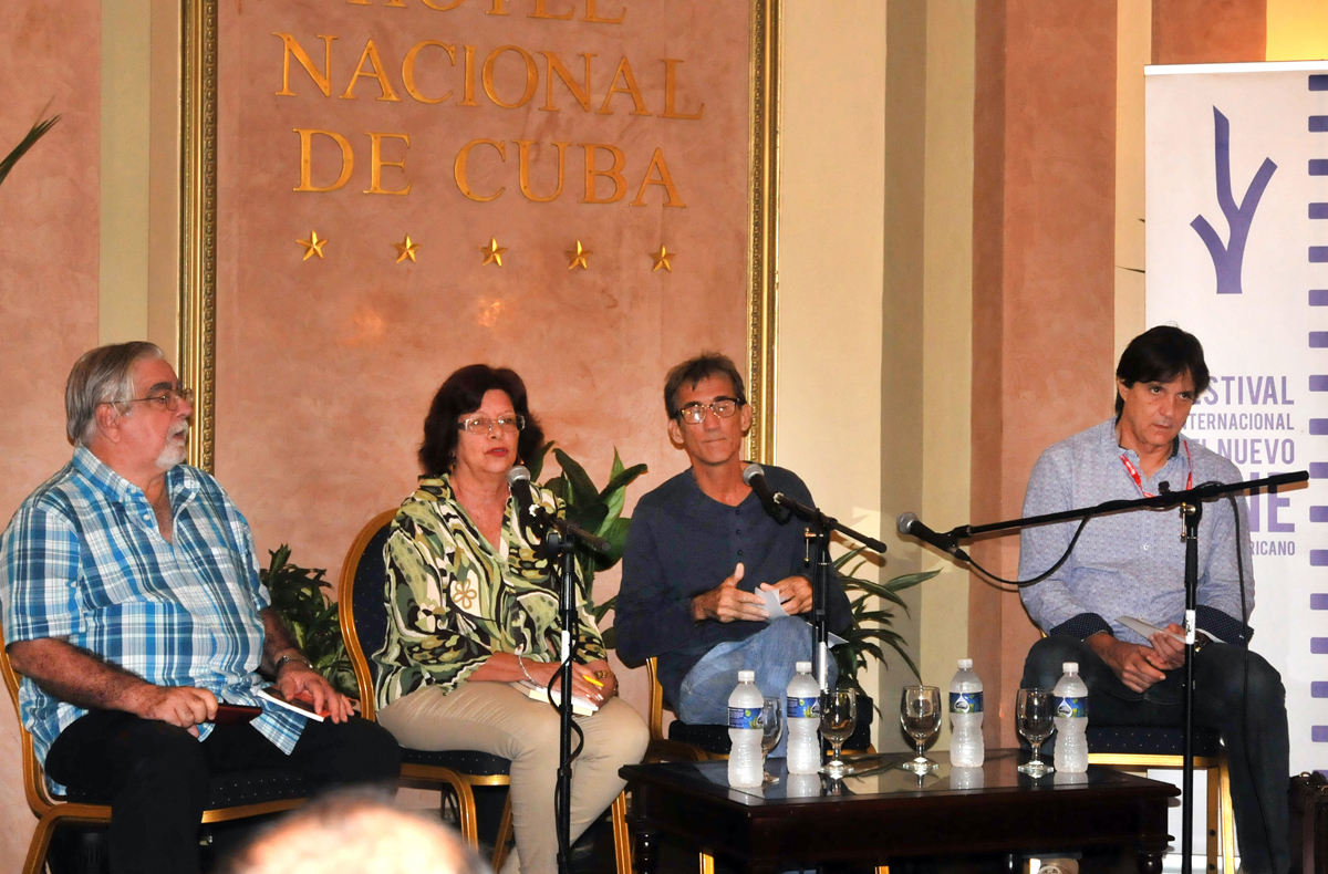 Luciano Castillo, Mercy Ruíz, Octavio Fraga y Arturo Sotto reflexionaron sobre la riqueza de contenidos de Ediciones Icaic.
