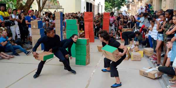 Festival de Danza en Paisajes Urbanos Habana Vieja: Ciudad en movimiento