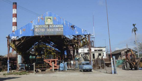 Avanza recuperación de industria azucarera de Villa Clara. Foto: Arelys María Echevarría / ACN