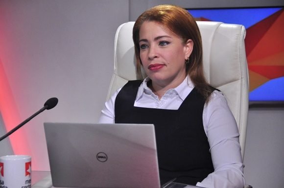 Tania Velázquez, vicepresidenta de ETECSA Tania Velázquez, vicepresidenta de ETECSA
