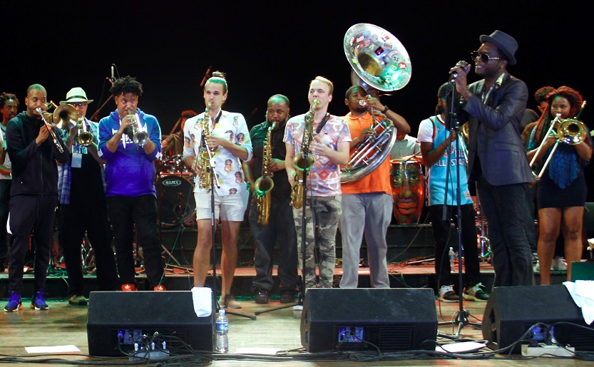 Cimafunk fue uno de los protagonistas de la inauguración del Festival Jazz Plaza 2020. (Jorge Luis Sánchez Rivera / Cubahora)