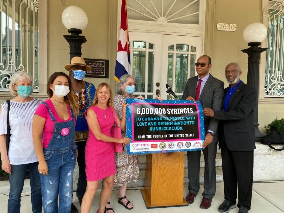 Desde Estados Unidos grupos solidarios envían 6 millones de jeringuillas para Cuba