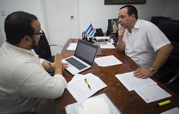 ministro de Salud Pública, José Angel Portal Miranda