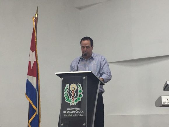El Ministro cubano de Salud Pública, Dr. José Angel Portal Miranda