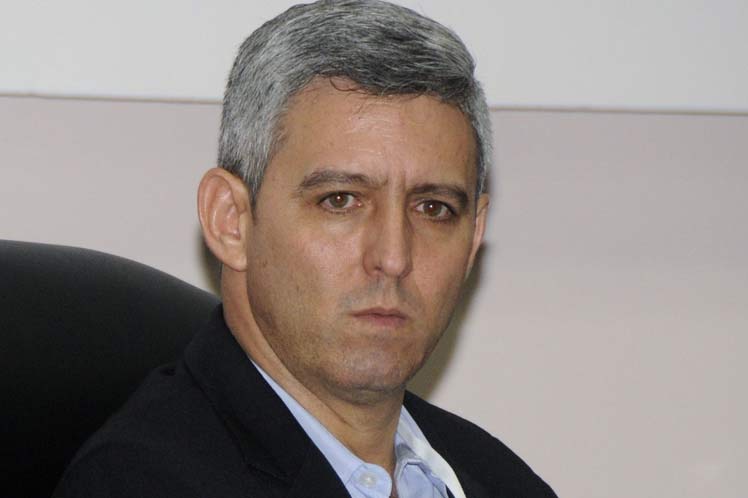 Ministro cubano de las Comunicaciones, Jorge Luis Perdomo Ministro cubano de las Comunicaciones, Jorge Luis Perdomo
