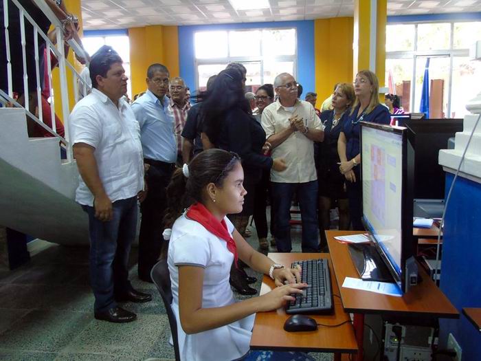 Joven Club de Computación y Electrónica en el Municipio Especial de Isla de la Juventud