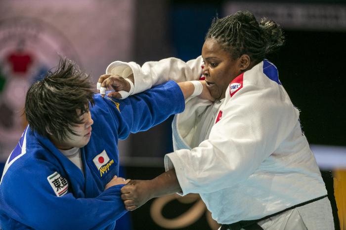  Idalys Ortiz en su combate final por el título del Campeonato Mundial frente a la japonesa Akira Sone. Foto: Gabriela Sabau 
