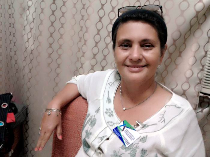 Rebelde Julia Magdalena Coba Mir, Especialista Provincial de Gestión de la Ciencia, Tecnología y Medio Ambiente.