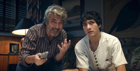 La odisea de los giles: (Argentina, 2019) por Gael García Bernal.