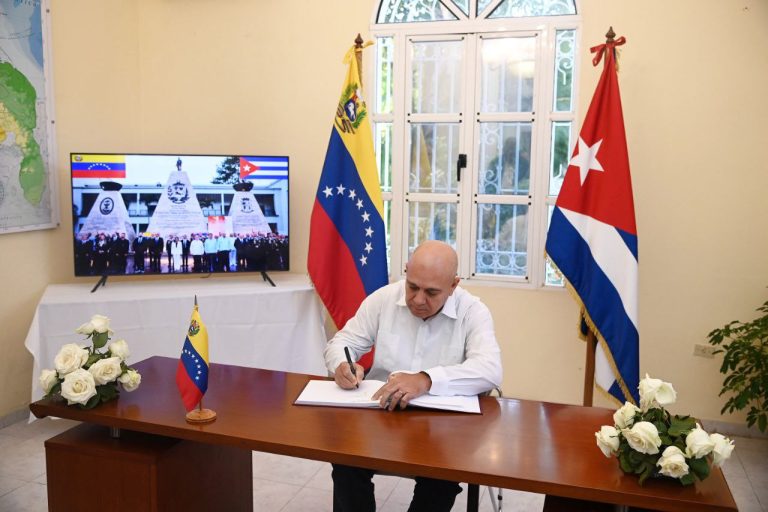 Roberto Morales Ojeda, secretario de Organización del Partido Comunista de Cuba (PCC). Foto: Presidencia Cuba.