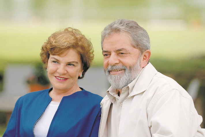 Luiz Inácio Lula da Silva y su esposa