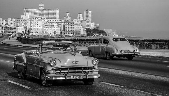 Carros antiguos en La Habana