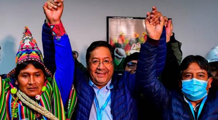 Felicita Díaz-Canel al MAS por triunfo electoral en Bolivia