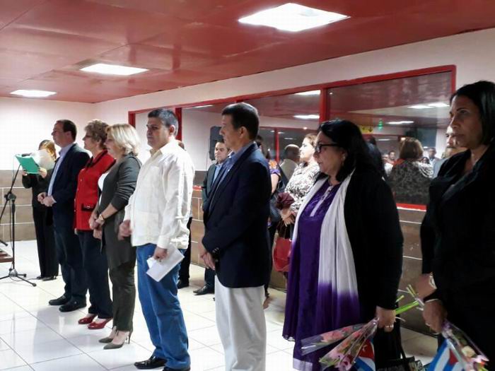 En la Patria último grupo de médicos cubanos procedentes de Ecuador