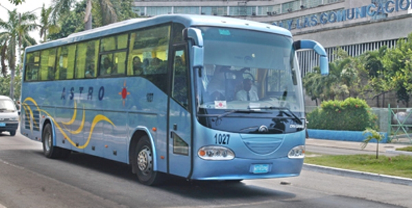 Nuevos omnibus Yutong para transporte viajes interprovinciales Nuevos omnibus Yutong para transporte viajes interprovinciales