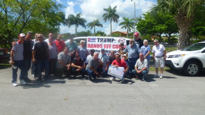 Integrantes de la emigración cubana en Miami