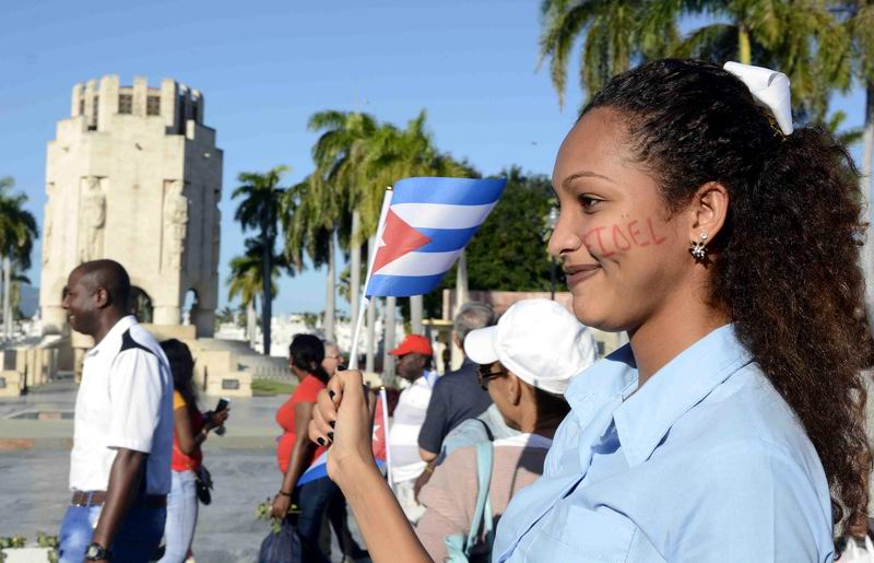 Homenaje del pueblo de Santiago de Cuba a Fidel. Foto: Miguel Rubiera